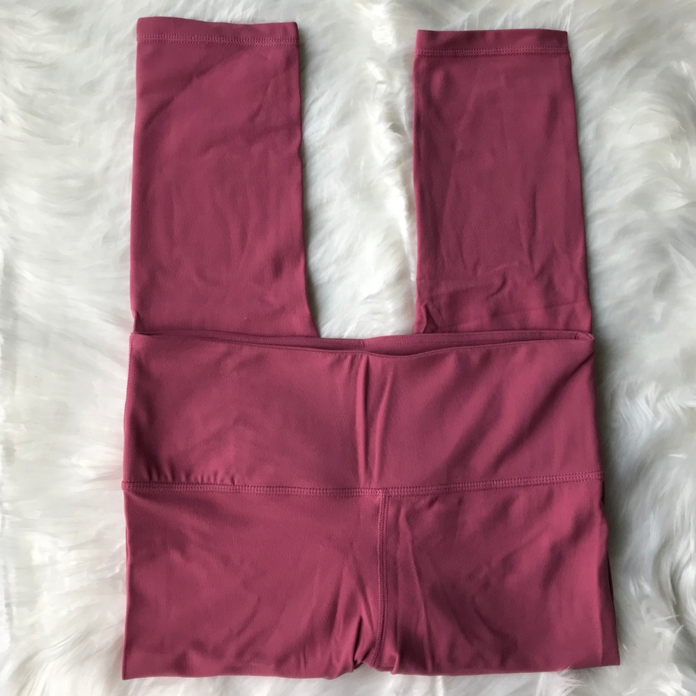 NWOT Athleta Pink Elation Capri Leggings - Picture 2 of 6